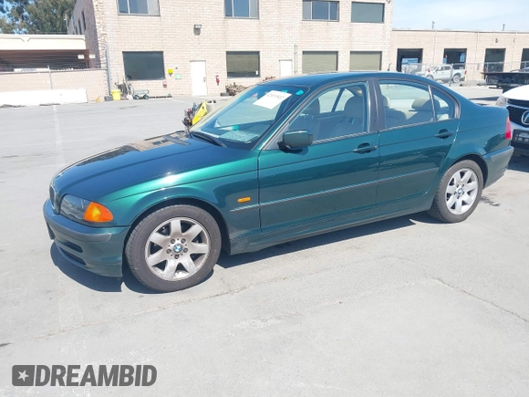 1999 BMW 3 Series 323i with VIN WBAAM3336XFP55691, listed as a IAAI auction lot 42033522 with 129,067 mi miles. Bid and sale history available at carsss.com. Image 17.