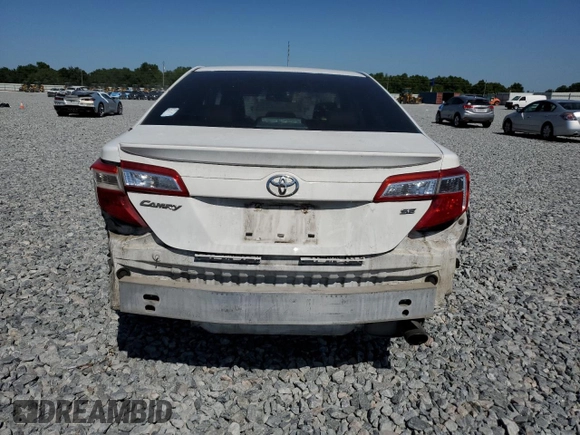 2014 Toyota Camry L with VIN 4T1BF1FK2EU322415, listed as a Copart auction lot 53624885 with 249,066 mi miles and Non Repairable. Bid and sale history available at carsss.com. Image 6.