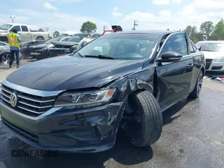 2021 Volkswagen Passat SE z VIN 1VWSA7A39MC002421, wystawiony jako IAAI lot #42097326 z przebiegiem 99 693 mil mil oraz . Historia ofert i sprzedaży dostępna na DreamBid. Obrazek 6.