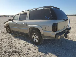 2002 Chevrolet Suburban Z71 with VIN 3GNFK16Z22G245579, listed as a Copart auction lot 42676975 with 0 mi miles and Salvage Title. Bid and sale history available at carsss.com. Image 2.