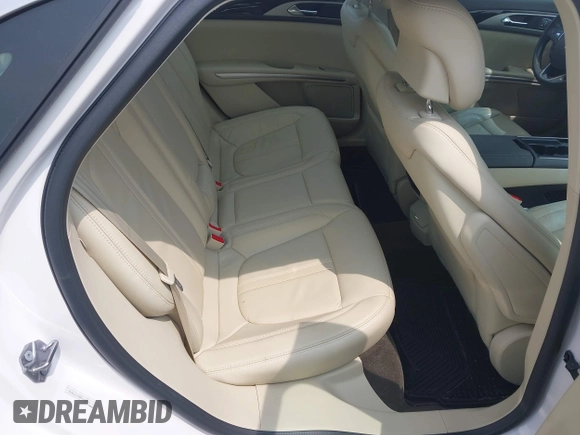 2015 Lincoln MKZ z VIN 3LN6L2G96FR625086, wystawiony jako IAAI lot #42406467 z przebiegiem 24 130 mil mil oraz . Historia ofert i sprzedaży dostępna na DreamBid. Obrazek 8.