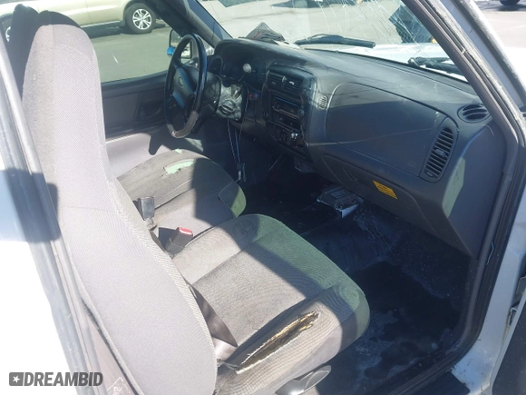 2002 Ford Ranger XL with VIN 1FTYR10D12PA96880, listed as a IAAI auction lot 41544370 with 0 mi miles. Bid and sale history available at carsss.com. Image 5.
