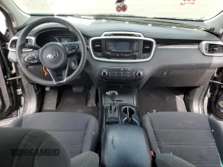 2016 Kia Sorento LX with VIN 5XYPGDA55GG180110, listed as a Copart auction lot 51292745 with 110,543 mi miles and Salvage Title. Bid and sale history available at DreamBid. Image 8.