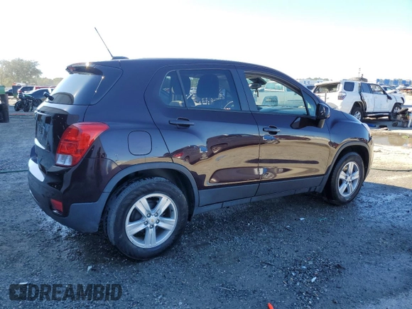 2020 Chevrolet Trax LS with VIN KL7CJKSB7LB343723, listed as a Copart auction lot 46737795 with 86,548 mi miles and Non Repairable. Bid and sale history available at carsss.com. Image 3.