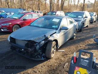 2022 Hyundai Elantra SEL with VIN KMHLS4AG9NU288770, listed as a IAAI auction lot 41688502 with 19,022 mi miles and . Bid and sale history available at DreamBid. Image 18.