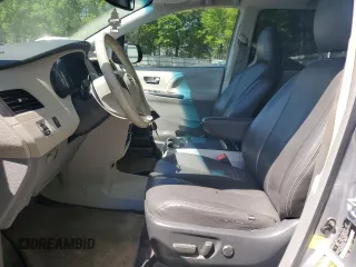 2012 Toyota Sienna SE with VIN 5TDXK3DC7CS239254, listed as a Copart auction lot 53244725 with 134,669 mi miles and Clean Title. Bid and sale history available at carsss.com. Image 7.