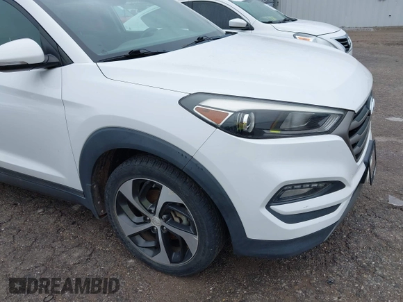 2016 Hyundai Tucson Limited with VIN KM8J33A23GU215481, listed as a IAAI auction lot 42202341 with 97,693 mi miles. Bid and sale history available at carsss.com. Image 18.
