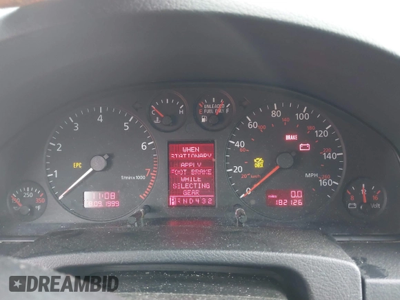 2000 Audi A6 z VIN WAUED24B6YN045067, wystawiony jako IAAI lot #41104622 z przebiegiem 182 126 mil mil oraz . Historia ofert i sprzedaży dostępna na DreamBid. Obrazek 7.
