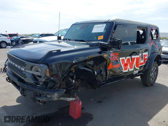2024 Ford Bronco Badlands z VIN 1FMEE9BP7RLA35583, wystawiony jako IAAI lot #41905835 z przebiegiem 11 260 mil mil oraz . Historia ofert i sprzedaży dostępna na DreamBid. Obrazek 2.