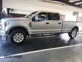 2020 Ford F-250 XL z VIN 1FT7W2B69LED71045, wystawiony jako IAAI lot #42811289 z przebiegiem 102 853 mil mil oraz . Historia ofert i sprzedaży dostępna na DreamBid. Obrazek 12.