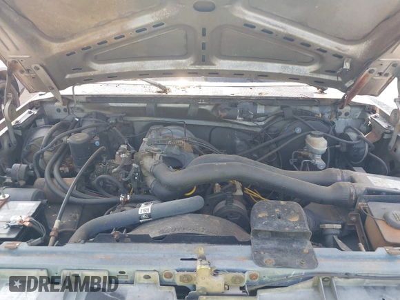 1989 Ford Bronco XL z VIN 1FMEU15NXKLA14330, wystawiony jako IAAI lot #42429531 z przebiegiem 82 009 mil mil oraz . Historia ofert i sprzedaży dostępna na DreamBid. Obrazek 10.