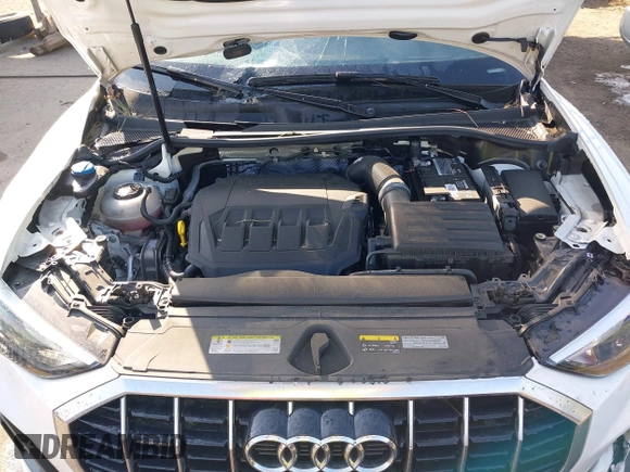 2021 Audi Q3 S line Premium with VIN WA1DECF31M1037901, listed as a IAAI auction lot 42158457 with 25,925 mi miles and . Bid and sale history available at DreamBid. Image 10.