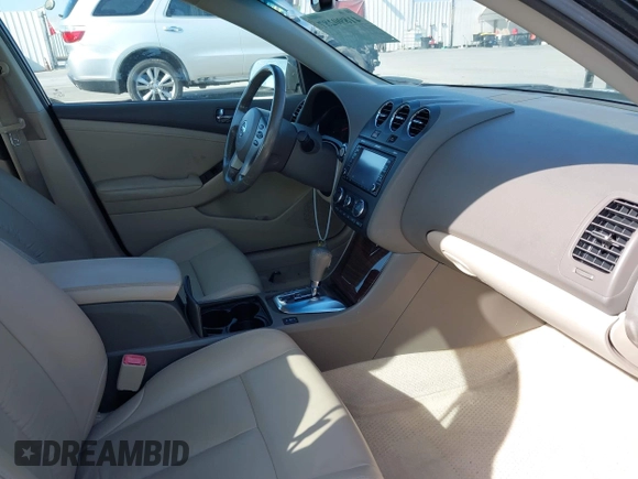 2012 Nissan Altima 2.5 S with VIN 1N4AL2AP4CN533534, listed as a IAAI auction lot 41890287 with 97,097 mi miles. Bid and sale history available at carsss.com. Image 5.