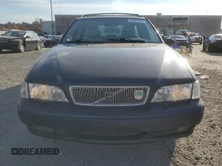 2000 Volvo V70 with VIN YV1LW61J5Y2708762, listed as a Copart auction lot 78267424 with 207,230 mi miles and Salvage Title. Bid and sale history available at carsss.com. Image 5.