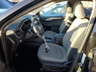 2020 Ford Escape SE with VIN 1FMCU9G60LUA73491, listed as a Copart auction lot 49377085 with 102,691 mi miles and Salvage title. Bid and sale history available at DreamBid. Image 7.