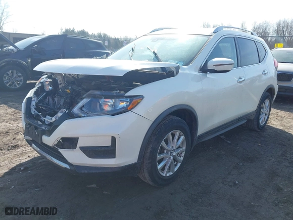 2020 Nissan Rogue SV with VIN JN8AT2MV8LW121958, listed as a IAAI auction lot 41786521 with 52,008 mi miles. Bid and sale history available at carsss.com. Image 2.