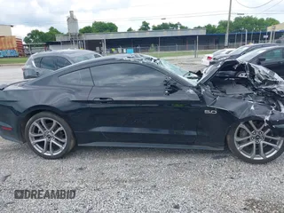 2023 Ford Mustang GT z VIN 1FA6P8CF1P5300833, wystawiony jako IAAI lot #42253780 z przebiegiem 31 868 mil mil oraz . Historia ofert i sprzedaży dostępna na DreamBid. Obrazek 13.