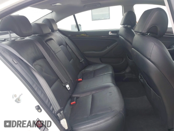 2016 Kia Cadenza Premium z VIN KNALN4D71G5213580, wystawiony jako IAAI lot #41306716 z przebiegiem 124 664 mil mil oraz . Historia ofert i sprzedaży dostępna na DreamBid. Obrazek 8.