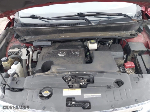 2014 Nissan Pathfinder S with VIN 5N1AR2MM8EC722644, listed as a IAAI auction lot 41986680 with 147,215 mi miles. Bid and sale history available at carsss.com. Image 10.