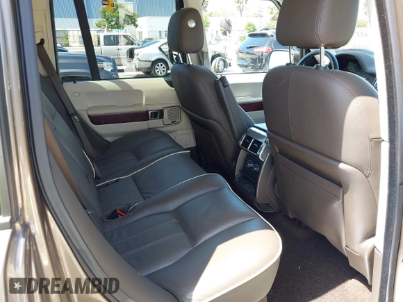 2012 Land Rover Range Rover HSE с VIN SALME1D44CA369585, выставлен на аукционе IAAI как лот 42277527 с пробегом 136 106 миль миль и . История ставок и продаж доступна на DreamBid. Изображение 8.