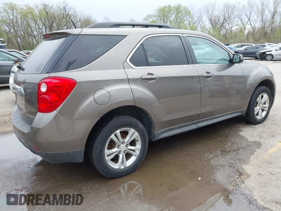 2012 Chevrolet Equinox LT w/1LT with VIN 2GNALDEK6C6303722, listed as a IAAI auction lot 41932672 with 102,765 mi miles. Bid and sale history available at carsss.com. Image 4.