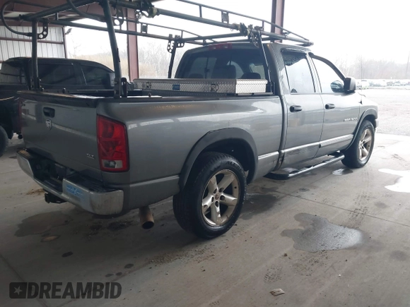 2006 Dodge 1500 SLT z VIN 1D7HA18N06S680362, wystawiony jako IAAI lot #41836625 z przebiegiem 201 180 mil mil oraz . Historia ofert i sprzedaży dostępna na DreamBid. Obrazek 4.