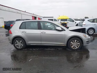 2015 Volkswagen Golf TSI SEL with VIN 3VW217AU5FM057121, listed as a IAAI auction lot 40735047 with 84,185 mi miles. Bid and sale history available at carsss.com. Image 13.