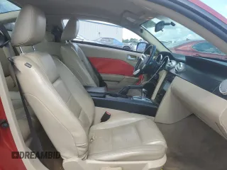 2008 Ford Mustang Deluxe с VIN 1ZVHT80N185120034, выставлен на аукционе Copart как лот 59622095 с пробегом 152 983 миль миль и Списание • Salvage title. История ставок и продаж доступна на DreamBid. Изображение 7.