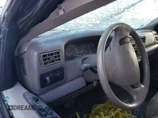 2002 Ford F-350 XL z VIN 1FTWW33F12EA47344, wystawiony jako Copart lot #81088084 z przebiegiem Nie podano mil oraz Szkoda całkowita • Salvage title. Historia ofert i sprzedaży dostępna na DreamBid. Obrazek 9.