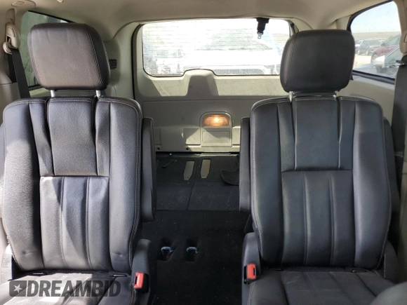 2014 Chrysler Town & Country Touring with VIN 2C4RC1BG0ER434298, listed as a Copart auction lot 55850755 with 176,453 mi miles and Clean Title. Bid and sale history available at DreamBid. Image 10.