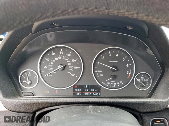 2018 BMW 3 Series 320i with VIN WBA8A9C56JAH12021, listed as a Copart auction lot 58971175 with 100,317 mi miles and Salvage title. Bid and sale history available at DreamBid. Image 9.