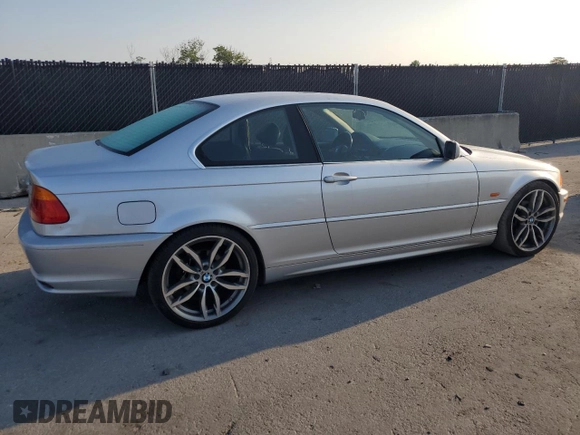 2002 BMW 3 Series 325Ci z VIN WBABN33462PG59754, wystawiony jako Copart lot #56174855 z przebiegiem 107 195 mil mil oraz Czysty tytuł • Clean title. Historia ofert i sprzedaży dostępna na DreamBid. Obrazek 3.
