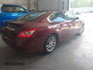 2010 Nissan Maxima S with VIN 1N4AA5AP2AC824663, listed as a IAAI auction lot 42577044 with 127,273 mi miles and . Bid and sale history available at DreamBid. Image 4.