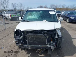 2013 Chrysler Town & Country S with VIN 2C4RC1HG6DR818396, listed as a IAAI auction lot 41922016 with 231,595 mi miles. Bid and sale history available at carsss.com. Image 13.