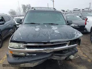 2004 Chevrolet Tahoe LT with VIN 1GNEC13Z24J330050, listed as a IAAI auction lot 41802659 with 278,497 mi miles. Bid and sale history available at carsss.com. Image 12.