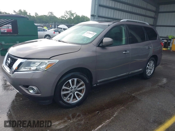 2013 Nissan Pathfinder SV with VIN 5N1AR2MNXDC627266, listed as a IAAI auction lot 42284429 with 163,910 mi miles and . Bid and sale history available at DreamBid. Image 2.