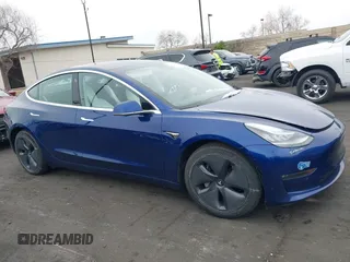 2020 Tesla Model 3 Long Range with VIN 5YJ3E1EB9LF744684, listed as a IAAI auction lot 41805065 with 92,123 mi miles. Bid and sale history available at carsss.com. Image 14.
