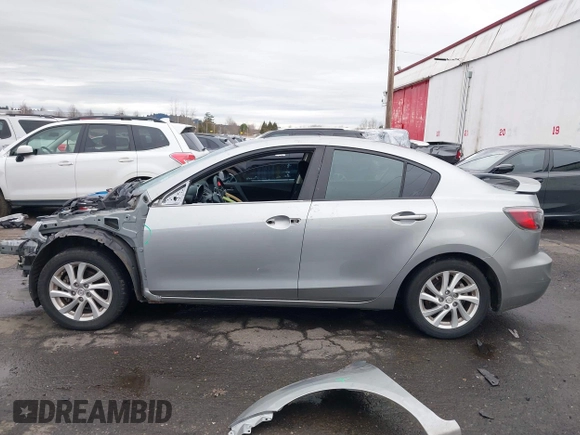 2012 Mazda 3 i Touring with VIN JM1BL1V84C1608638, listed as a IAAI auction lot 41533492 with 132,923 mi miles. Bid and sale history available at carsss.com. Image 15.
