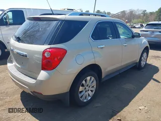 2011 Chevrolet Equinox LTZ with VIN 2CNFLGEC4B6442332, listed as a IAAI auction lot 42124006 with 105,351 mi miles. Bid and sale history available at carsss.com. Image 4.