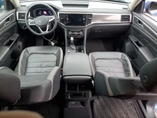 2021 Volkswagen Atlas SEL Premium z VIN 1V2TR2CA8MC535700, wystawiony jako Copart lot #80538034 z przebiegiem 82 093 mil mil oraz Szkoda całkowita • Salvage title. Historia ofert i sprzedaży dostępna na DreamBid. Obrazek 8.