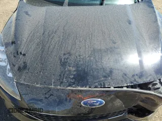 2020 Ford Escape Titanium with VIN 1FMCU9J97LUA55895, listed as a Copart auction lot 53058785 with 70,988 mi miles and Salvage title. Bid and sale history available at DreamBid. Image 12.