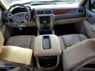 2011 GMC Yukon SLE with VIN 1GKS1AE00BR360697, listed as a Copart auction lot 88090545 with 0 mi miles and Salvage Title. Bid and sale history available at carsss.com. Image 8.