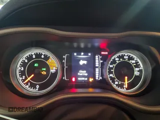 2016 Jeep Cherokee Latitude z VIN 1C4PJMCS2GW342038, wystawiony jako Copart lot #50705795 z przebiegiem 104 475 mil mil oraz Szkoda całkowita • Salvage title. Historia ofert i sprzedaży dostępna na DreamBid. Obrazek 9.
