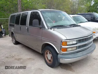 2000 Chevrolet Express Cargo Van w/YF7 with VIN 1GBFG15R6Y1176841, listed as a IAAI auction lot 41943022 with 428,908 mi miles. Bid and sale history available at carsss.com. Image 1.