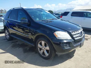 2011 Mercedes-Benz M 350 with VIN 4JGBB5GB4BA732065, listed as a IAAI auction lot 41939779 with 138,533 mi miles and . Bid and sale history available at DreamBid. Image 1.
