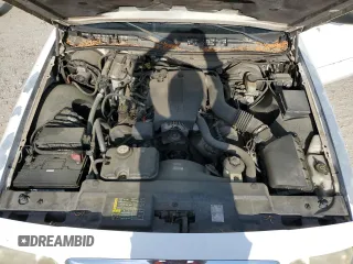 2003 Ford Crown Victoria LX z VIN 2FAFP74W03X209148, wystawiony jako Copart lot #53274575 z przebiegiem 127 739 mil mil oraz Szkody całkowita. Historia ofert i sprzedaży dostępna na DreamBid. Obrazek 11.
