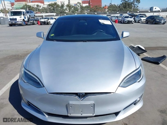 2016 Tesla Model S 70 kWh Battery with VIN 5YJSA1E17GF171143, listed as a IAAI auction lot 41707192 with NaN miles. Bid and sale history available at carsss.com. Image 11.