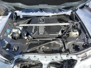 2024 BMW X4 M z VIN 5YM23EC01R9W18369, wystawiony jako Copart lot #53838455 z przebiegiem 11 550 mil mil oraz Szkody całkowita. Historia ofert i sprzedaży dostępna na DreamBid. Obrazek 12.