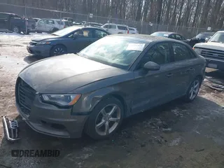 2015 Audi A3 Premium z VIN WAUACGFF1F1011816, wystawiony jako IAAI lot #41416552 z przebiegiem 116 736 mil mil oraz . Historia ofert i sprzedaży dostępna na DreamBid. Obrazek 17.