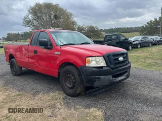 2007 Ford F-150 XL with VIN 1FTRF12W47KB40354, listed as a Copart auction lot 48202075 with 347,761 mi miles and Clean Title. Bid and sale history available at carsss.com. Image 1.